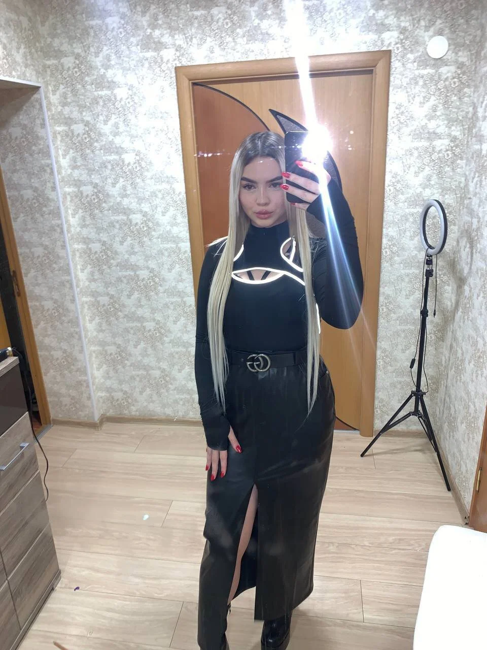 XXX Porn Photo of Nude Virg1nia_Clark 2