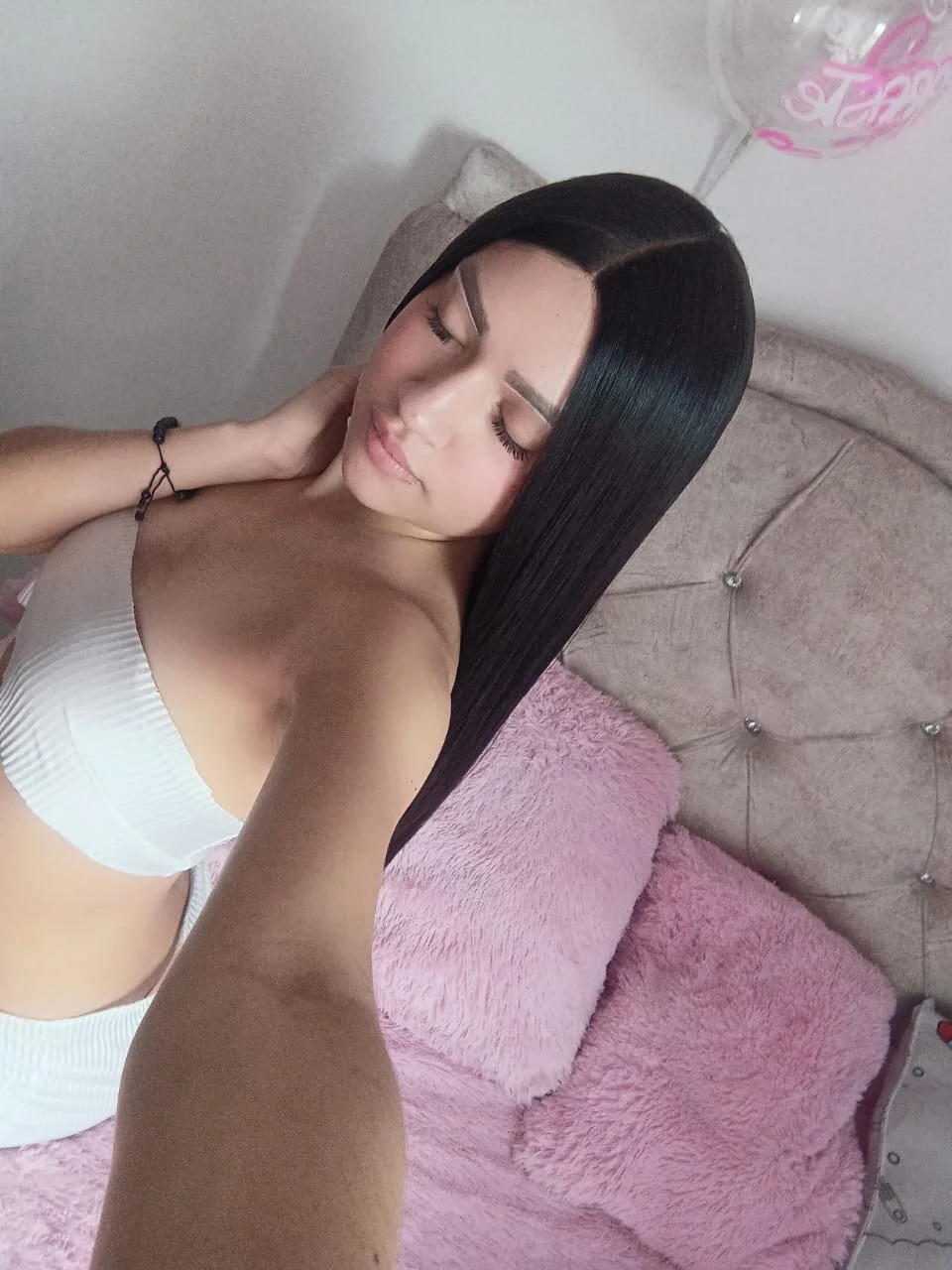XXX Porn Photo of Nude lia_ec 3