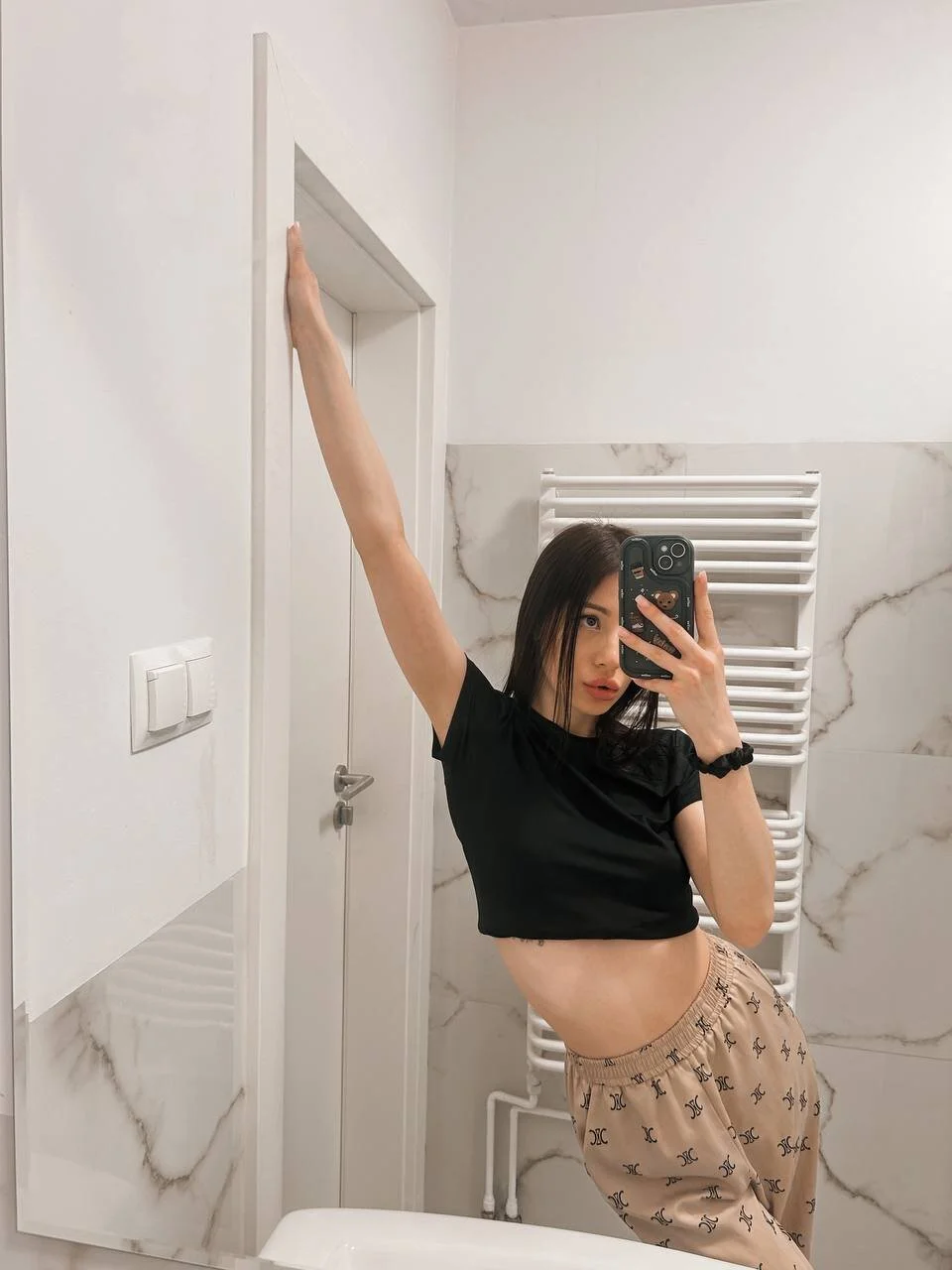 XXX Porn Photo of Nude Selena_Glow 4