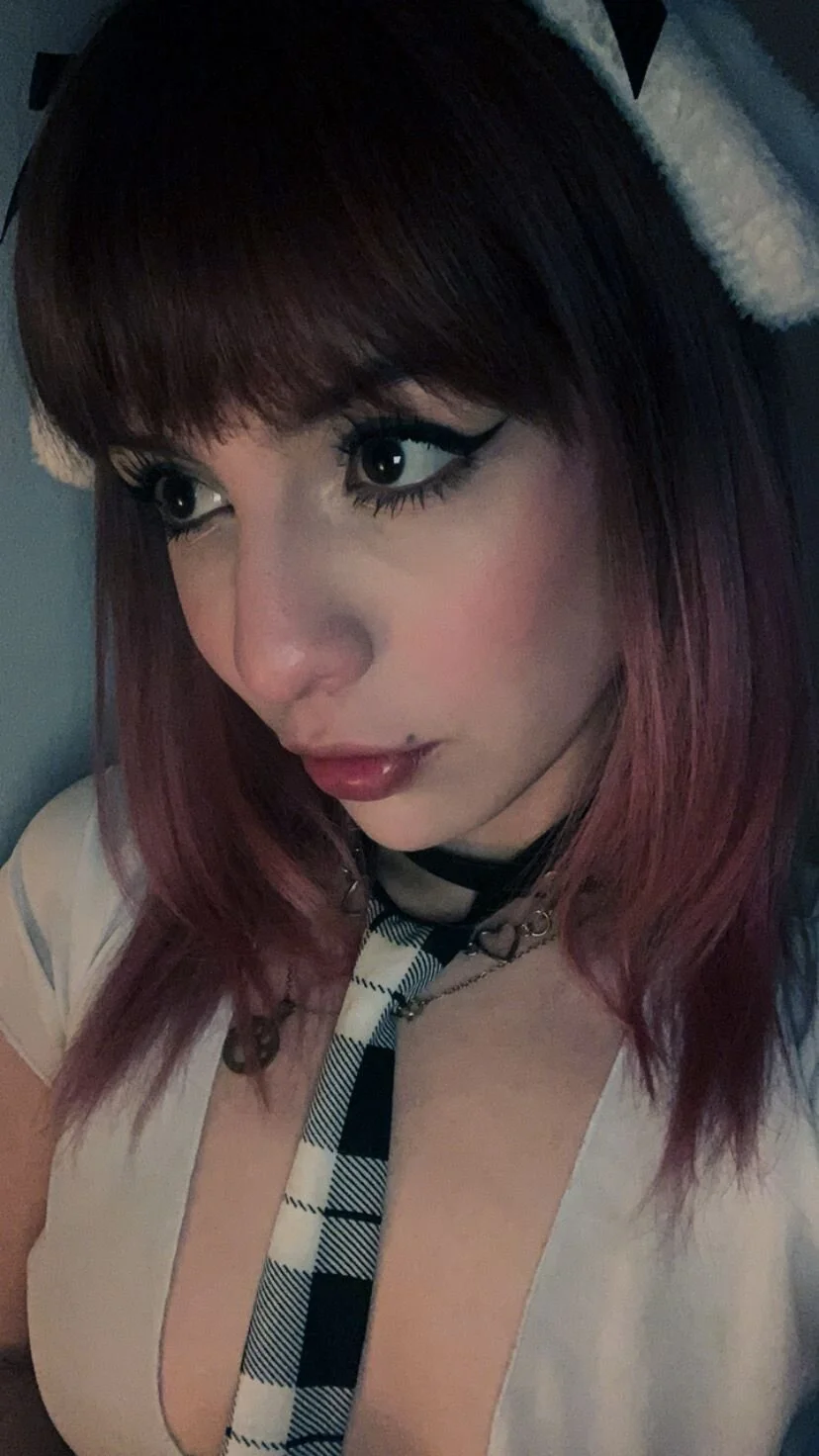 XXX Porn Photo of Nude lolaaa_bunny1 34