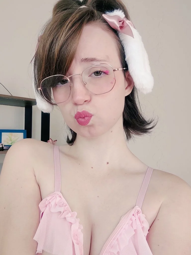 XXX Porn Photo of Nude Elise_Nyx 13