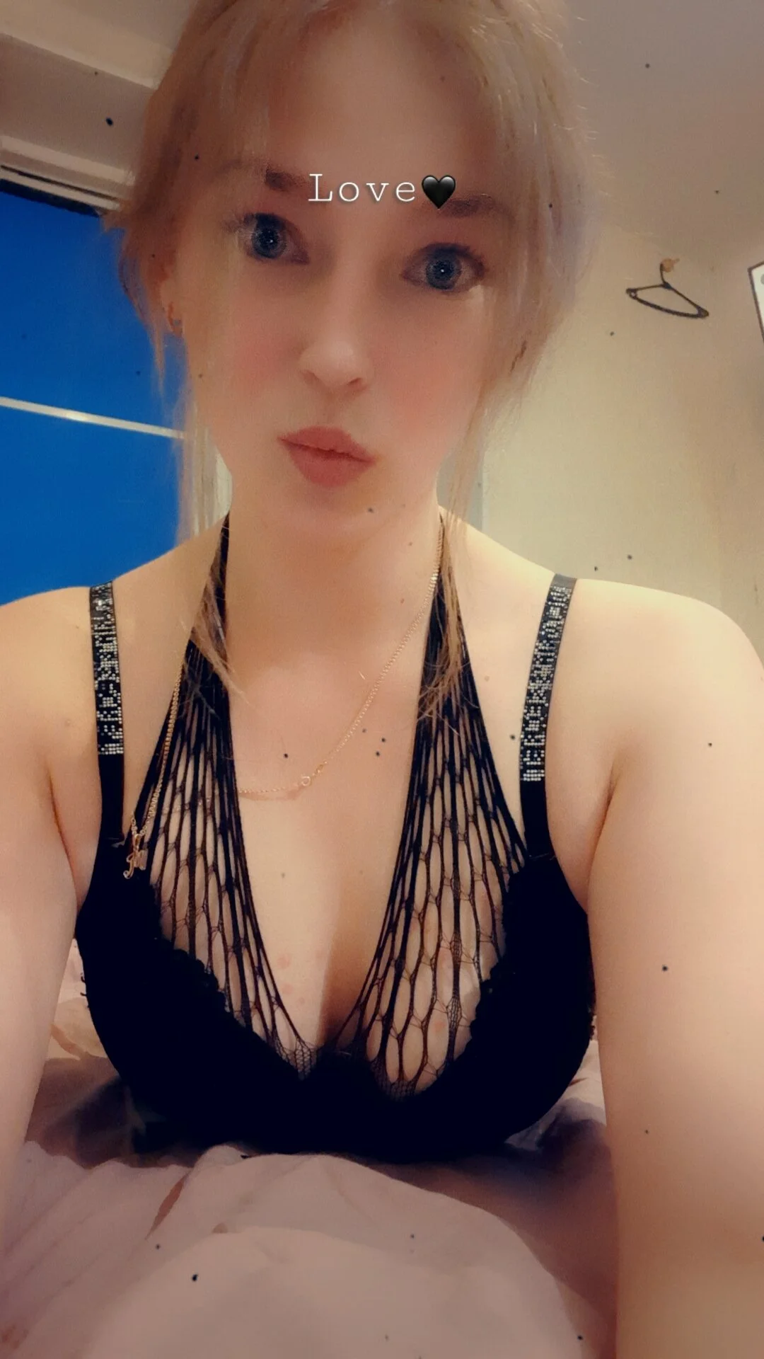 XXX Porn Photo of Nude _fiona_Love 22