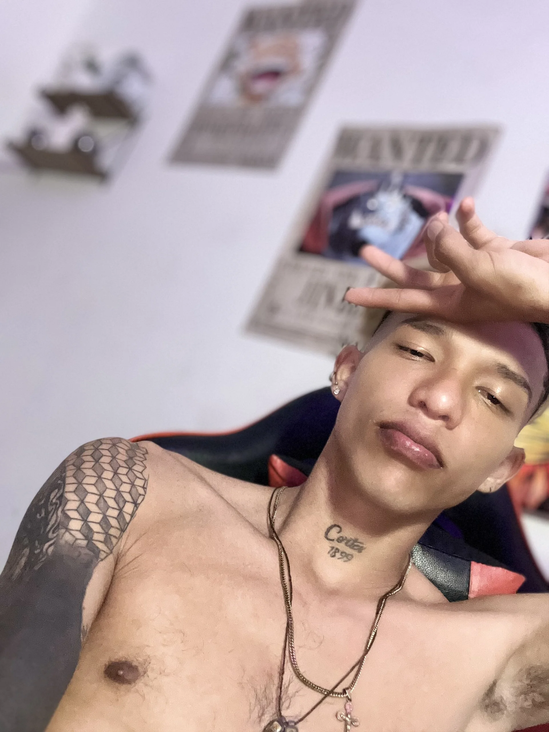 XXX Porn Photo of Nude TommyGun_22 8
