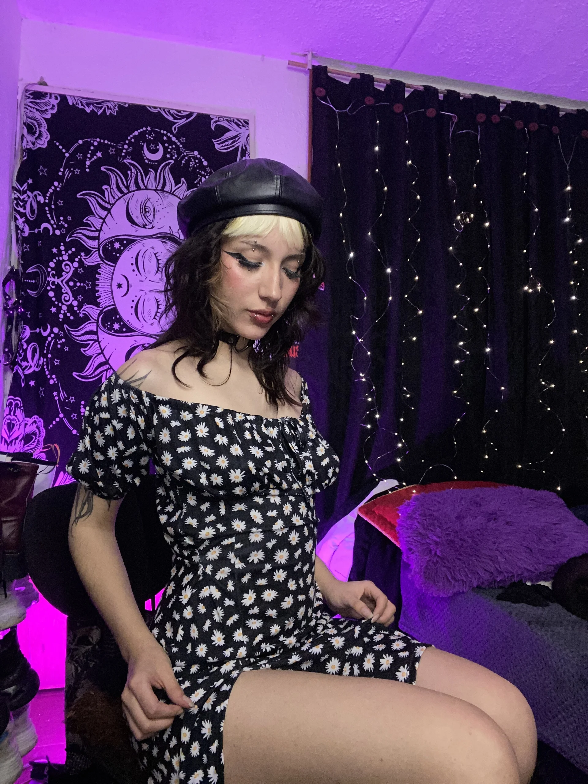 XXX Porn Photo of Nude niakat_ 22