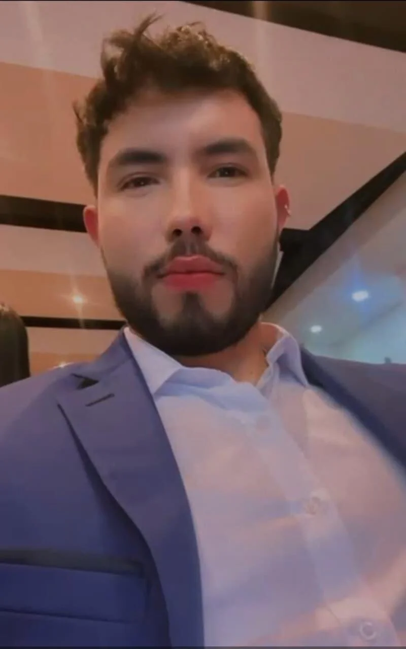XXX Porn Photo of Nude Andrew_browm 1