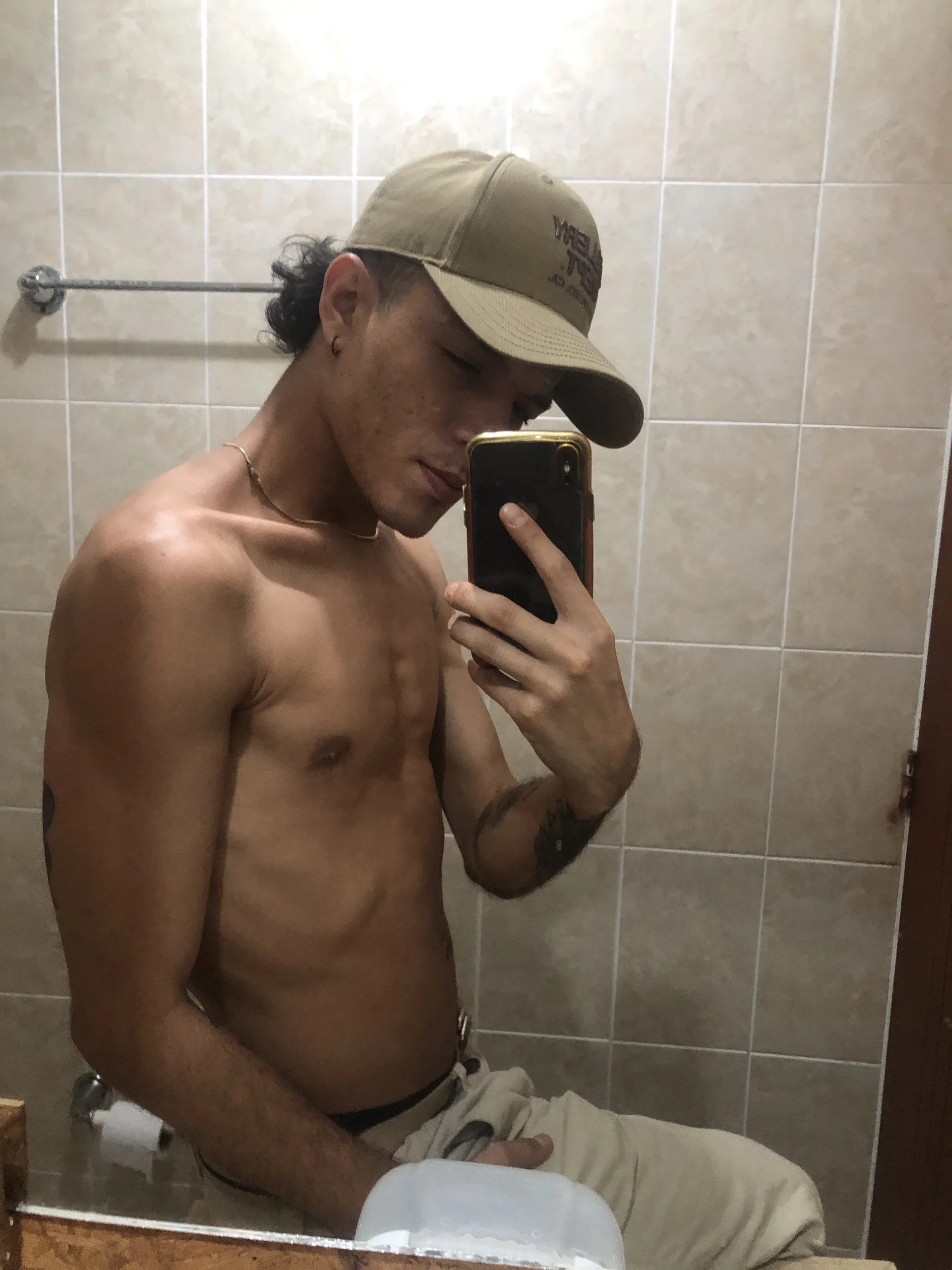 XXX Porn Photo of Nude santyrestrepo 2