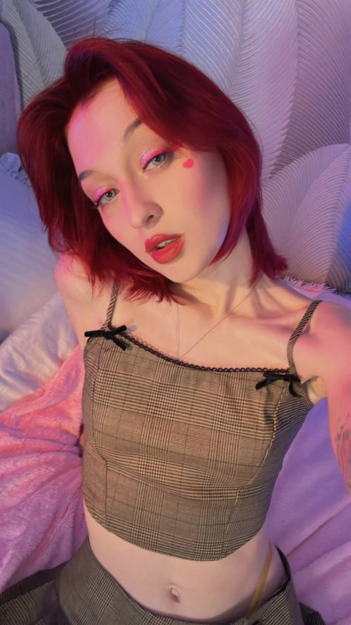 XXX Porn Photo of Nude WhySoReal 1
