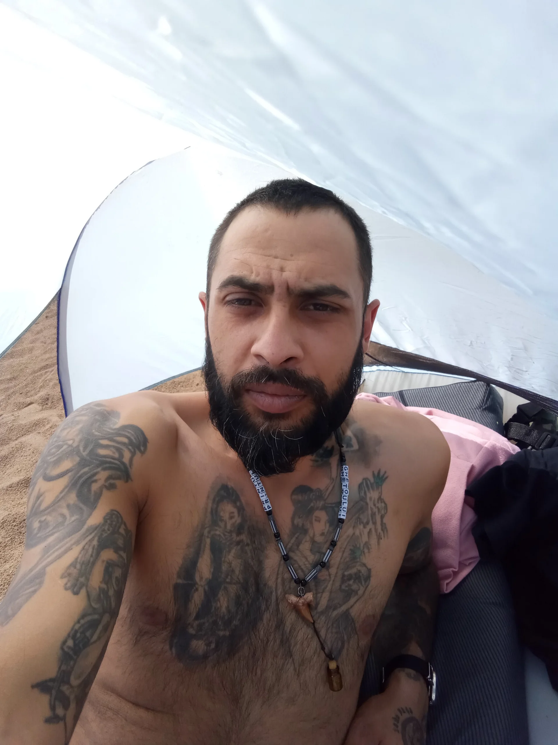 XXX Porn Photo of Nude hornyozaurusss 1