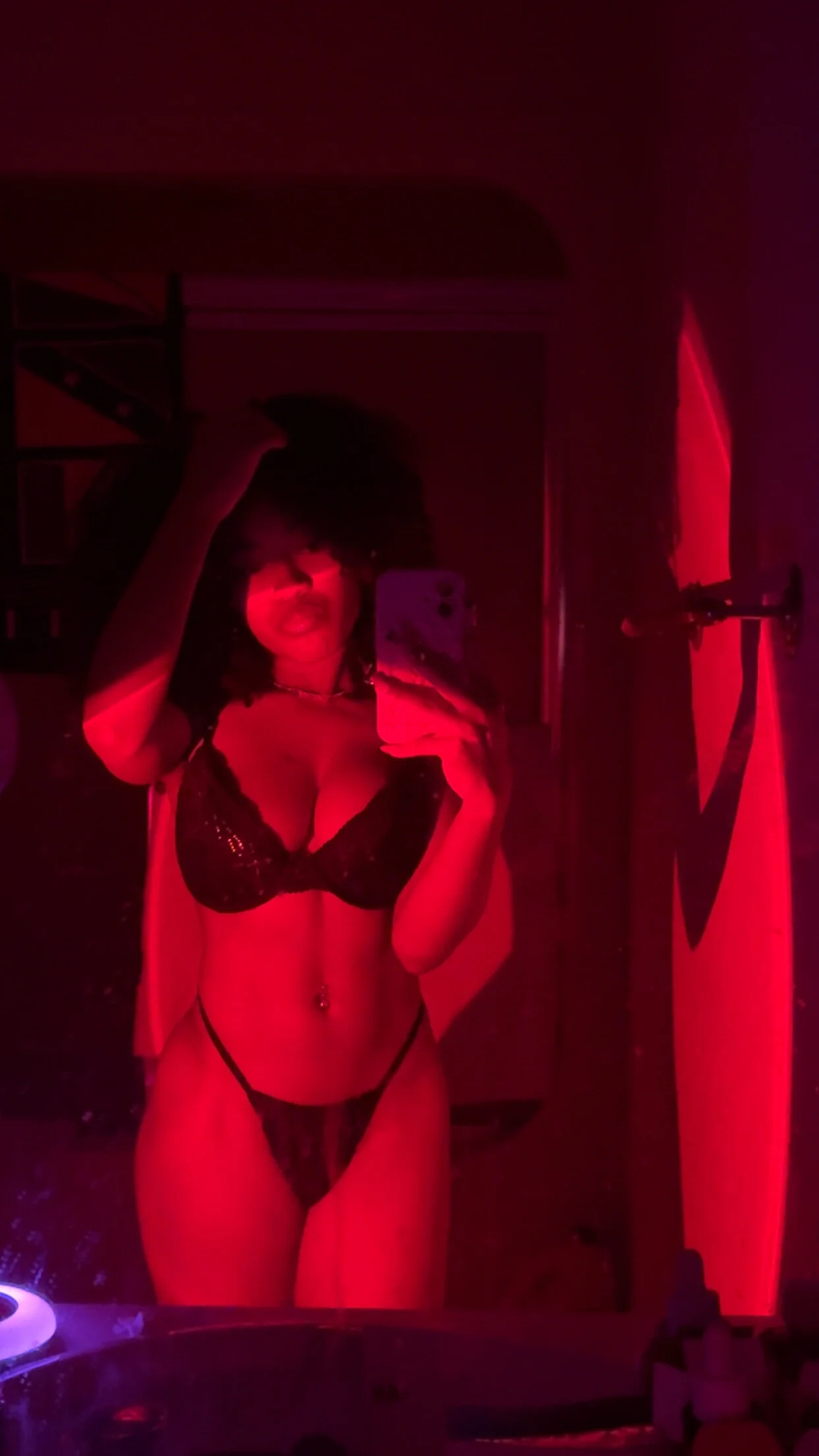 XXX Porn Photo of Nude lifeoftt_19xx 149
