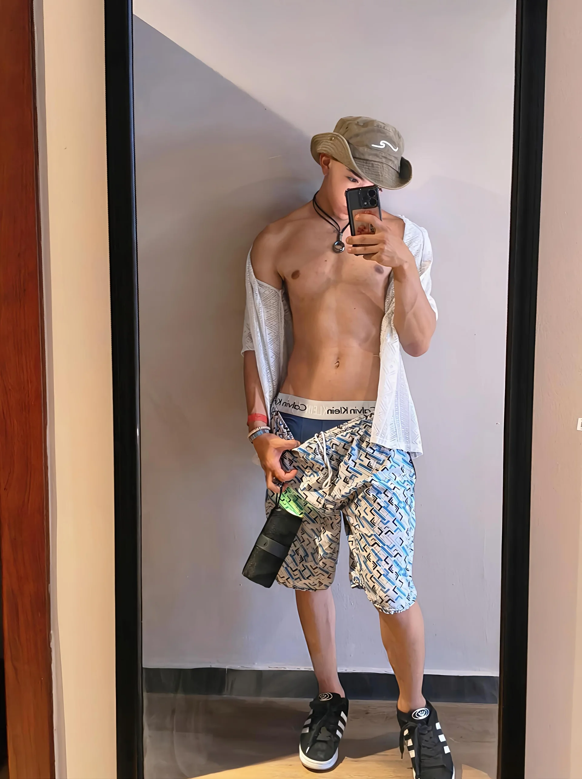 XXX Porn Photo of Nude joji__spencer 25
