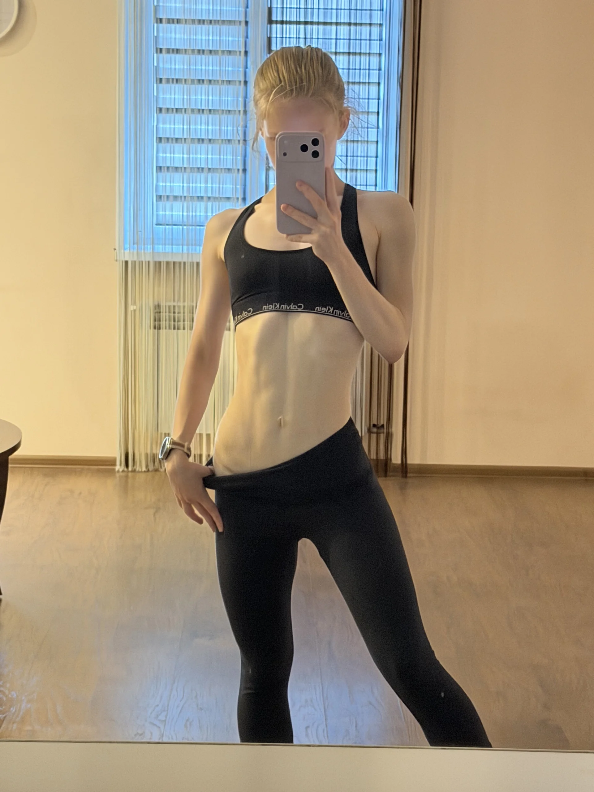 XXX Porn Photo of Nude Elis_Fox 124
