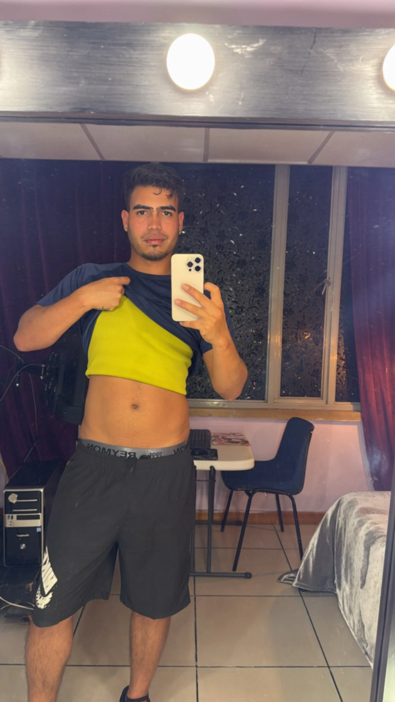 XXX Porn Photo of Nude jaden_98_ 6