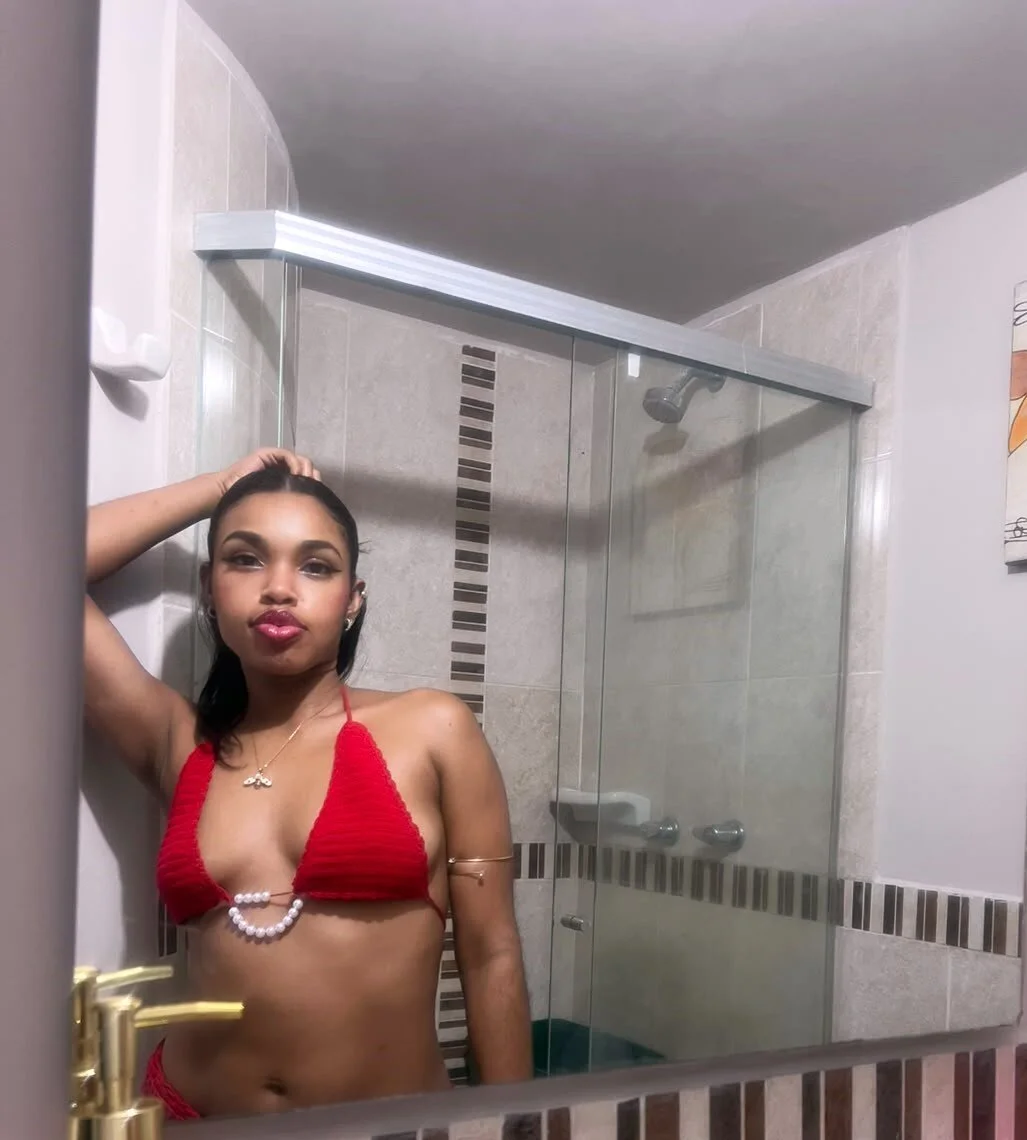 XXX Porn Photo of Nude bella_moonlight_cr 144