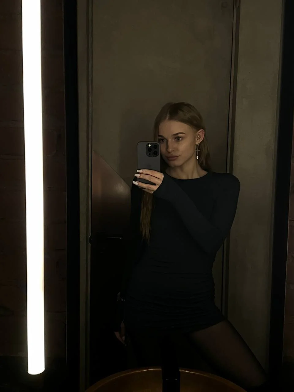 XXX Porn Photo of Nude sscarl_ii 4