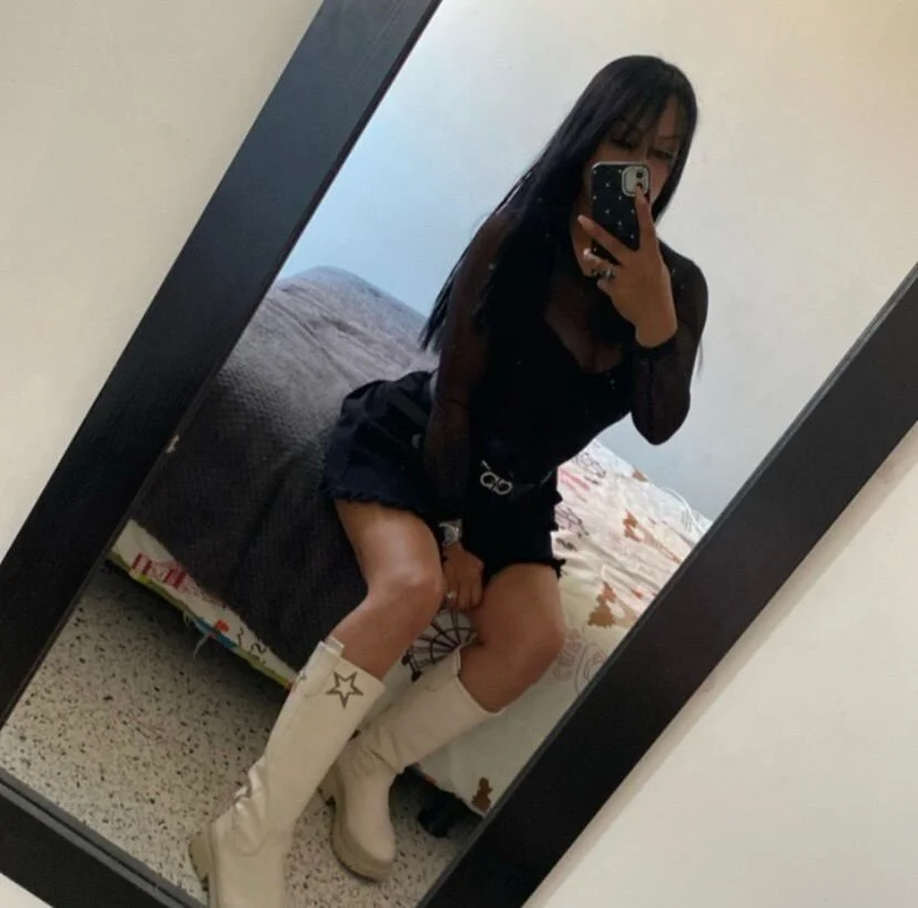 XXX Porn Photo of Nude agatha_rusell_ 6