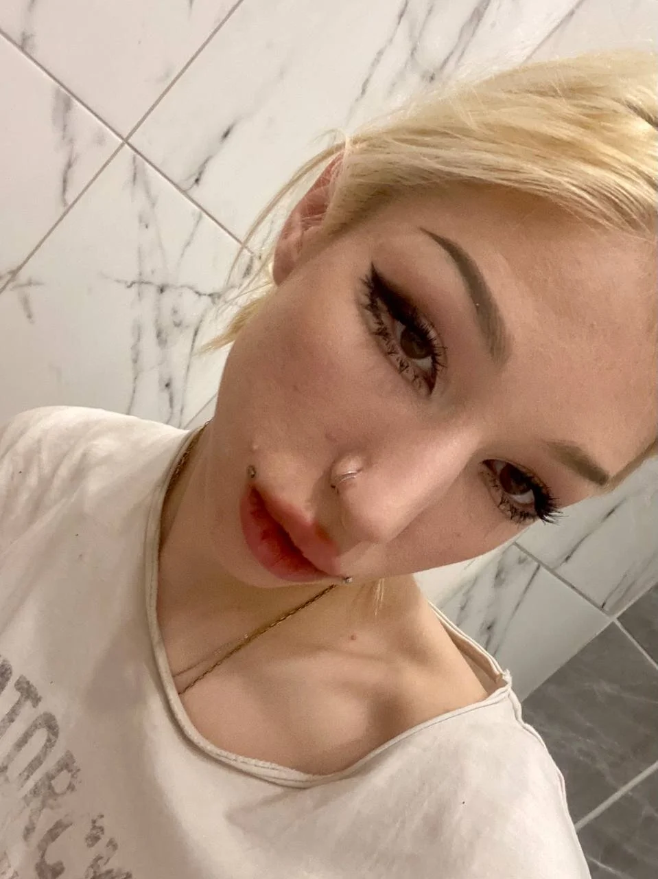 XXX Porn Photo of Nude SallyCha 32