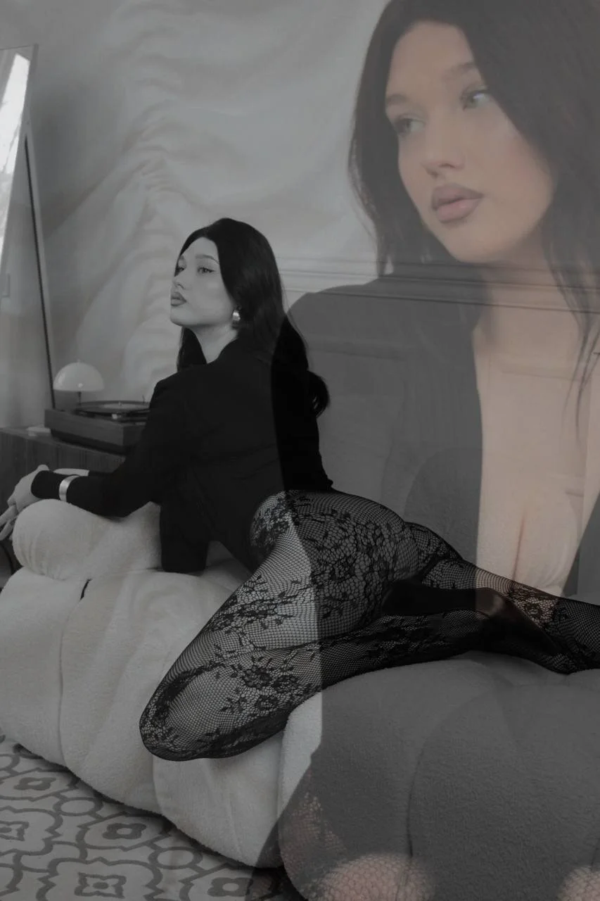 XXX Porn Photo of Nude MaryannRoss 1