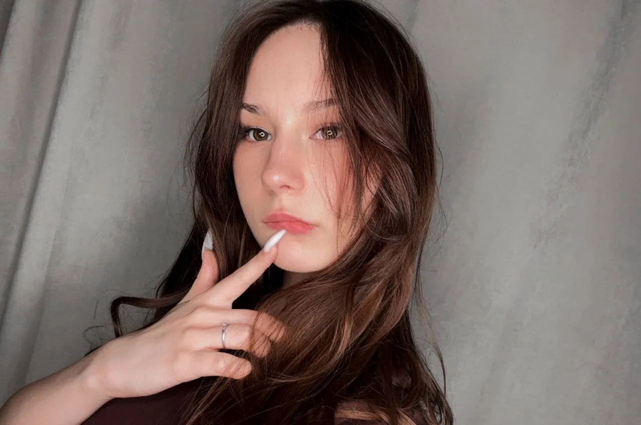 XXX Porn Photo of Nude emmelieflorence 29