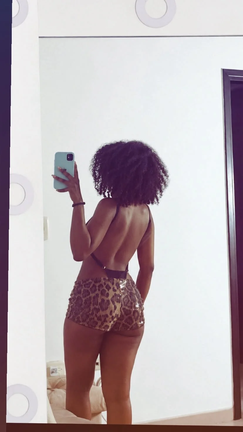 XXX Porn Photo of Nude Black_pink 5
