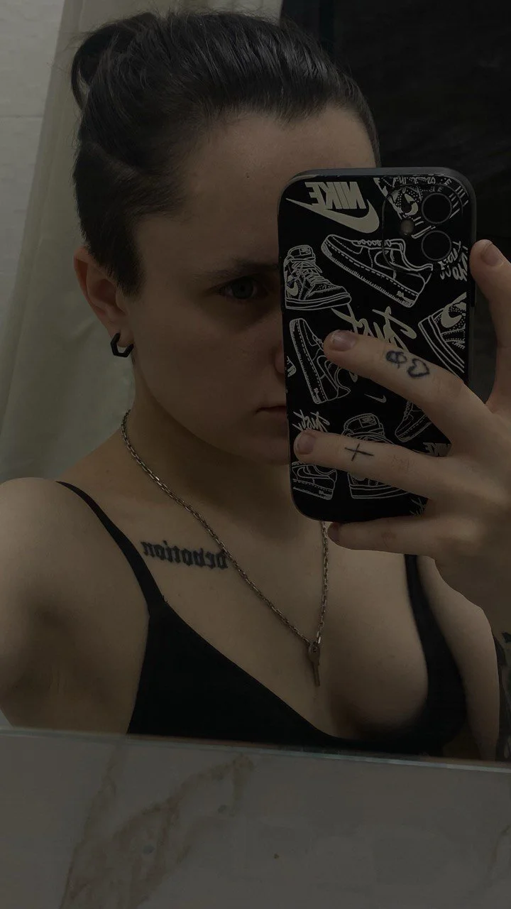 XXX Porn Photo of Nude Luna_Loveee 3