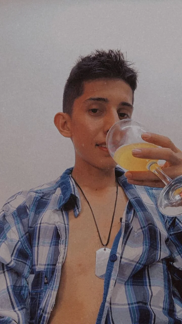 XXX Porn Photo of Nude gomitaboy1 27