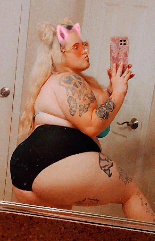 XXX Porn Photo of Nude lilBishDrip2wet 4