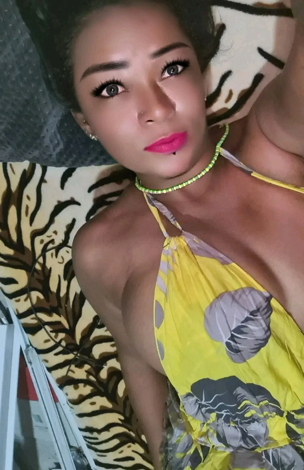 XXX Porn Photo of Nude gatadeojosclaros 17