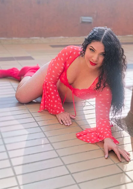 XXX Porn Photo of Nude alys_love 5