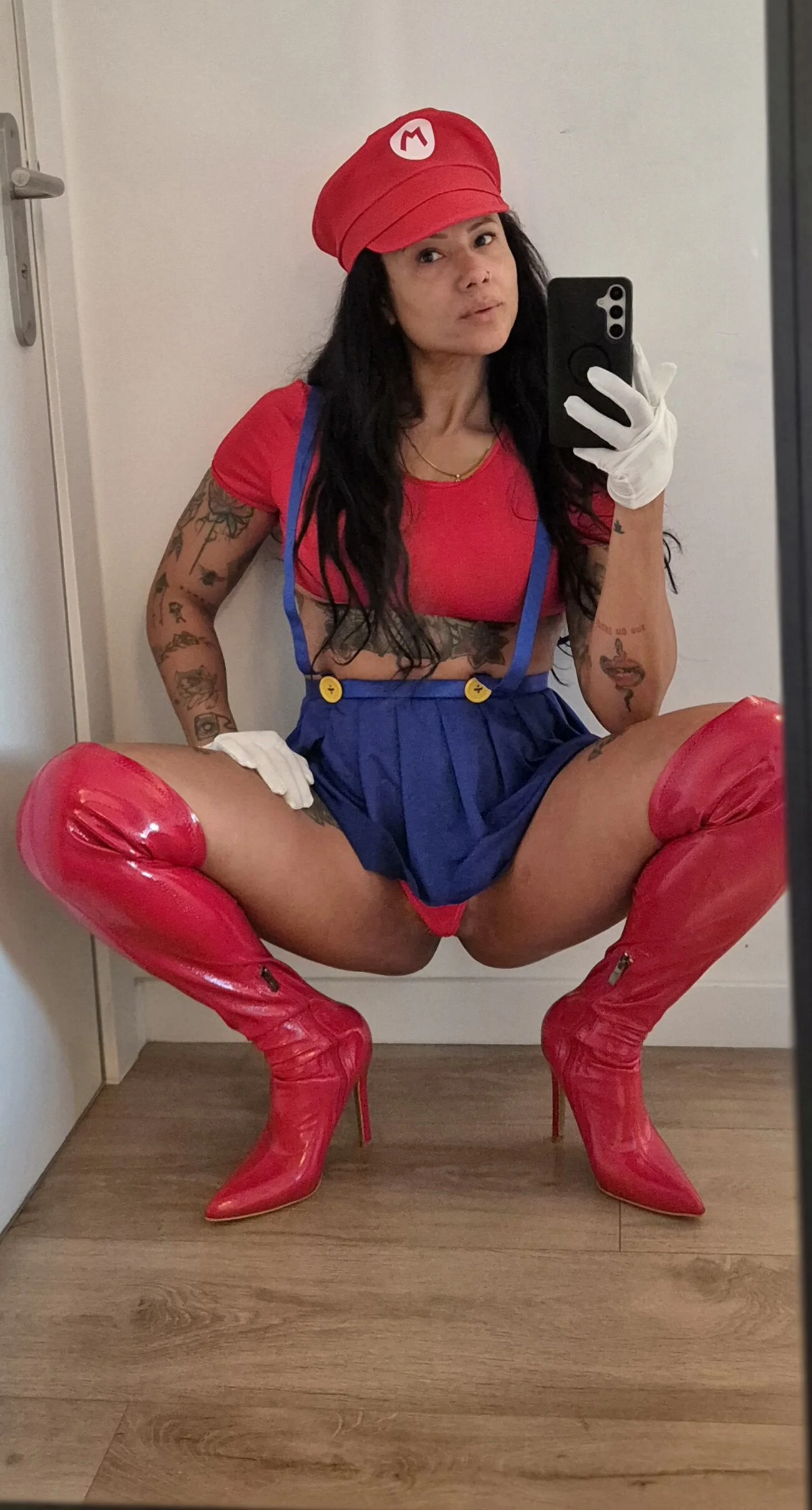 XXX Porn Photo of Nude AllanaSquirt 123