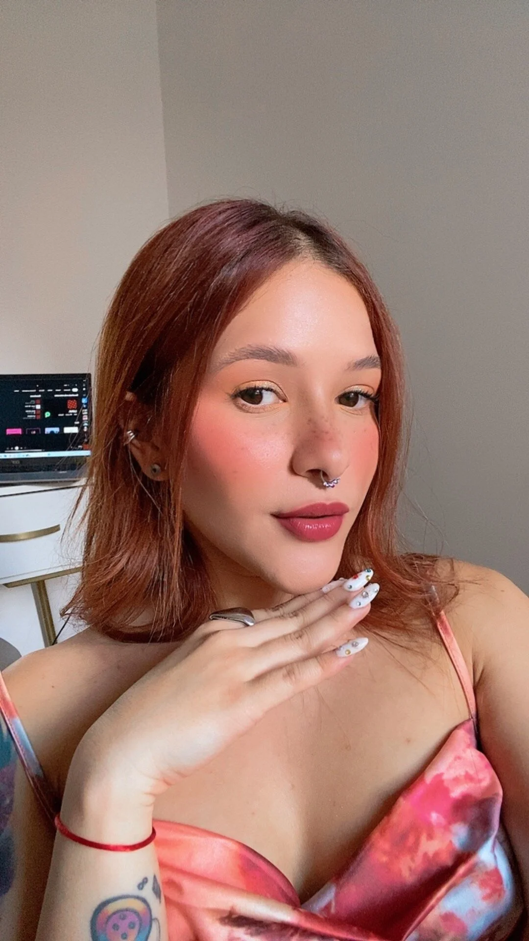 XXX Porn Photo of Nude honeey_ 5