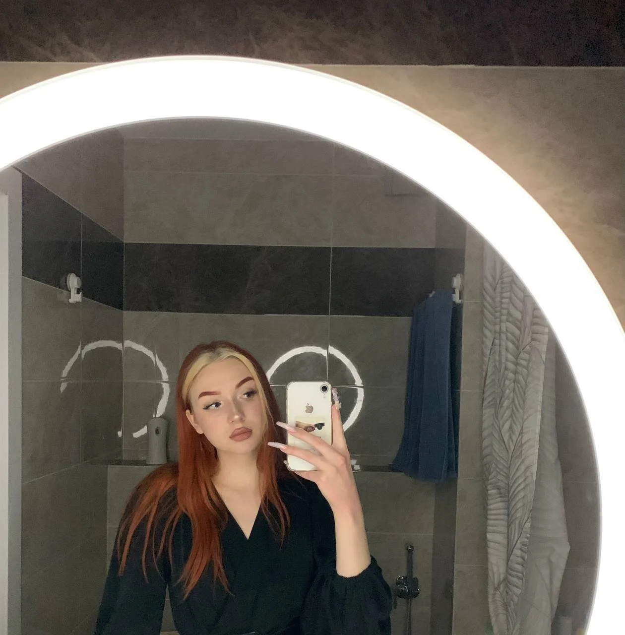 XXX Porn Photo of Nude beep_beep_bitch 1