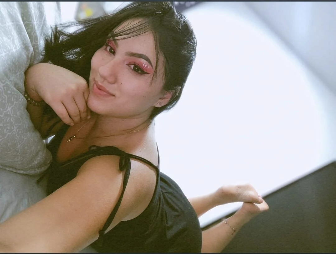 XXX Porn Photo of Nude lia_ass_ 14