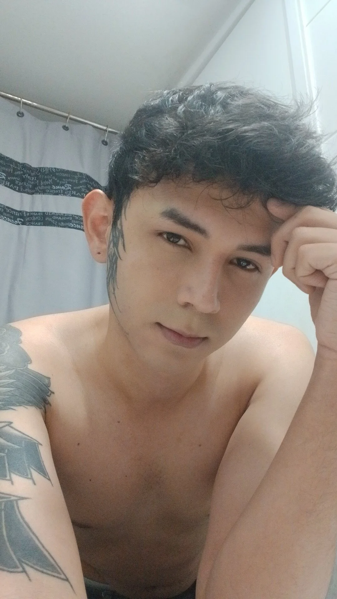 XXX Porn Photo of Nude IlZzBlueSkyzZlI 9