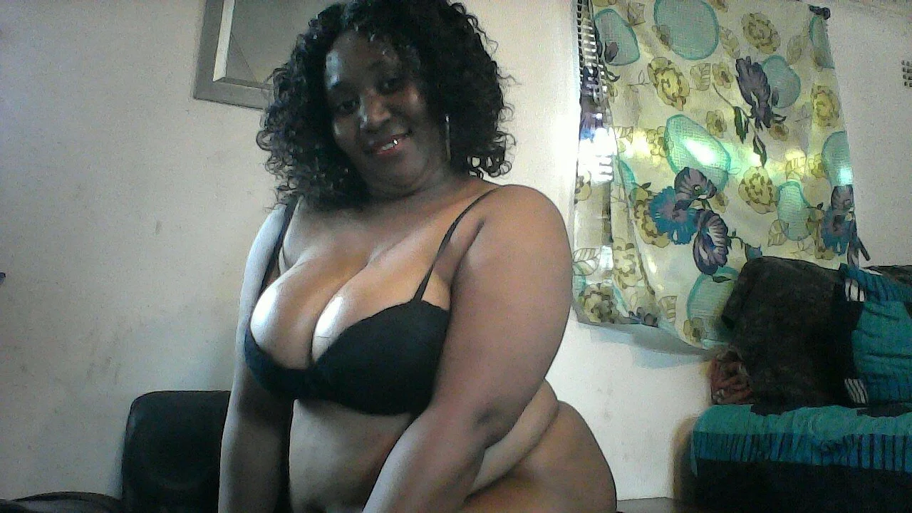 XXX Porn Photo of Nude ebonytitts4u 15