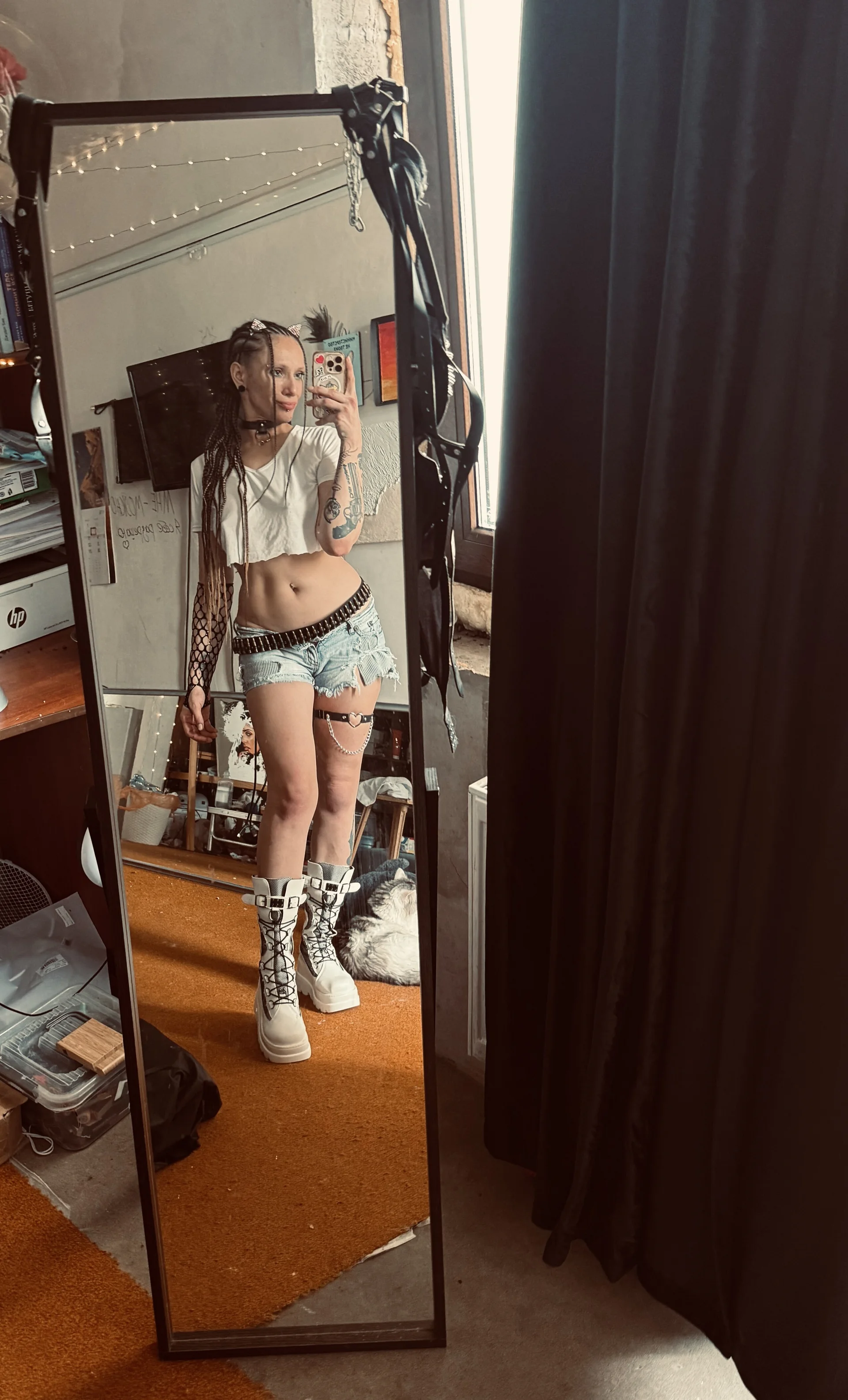 XXX Porn Photo of Nude HoneyMinxxx 4