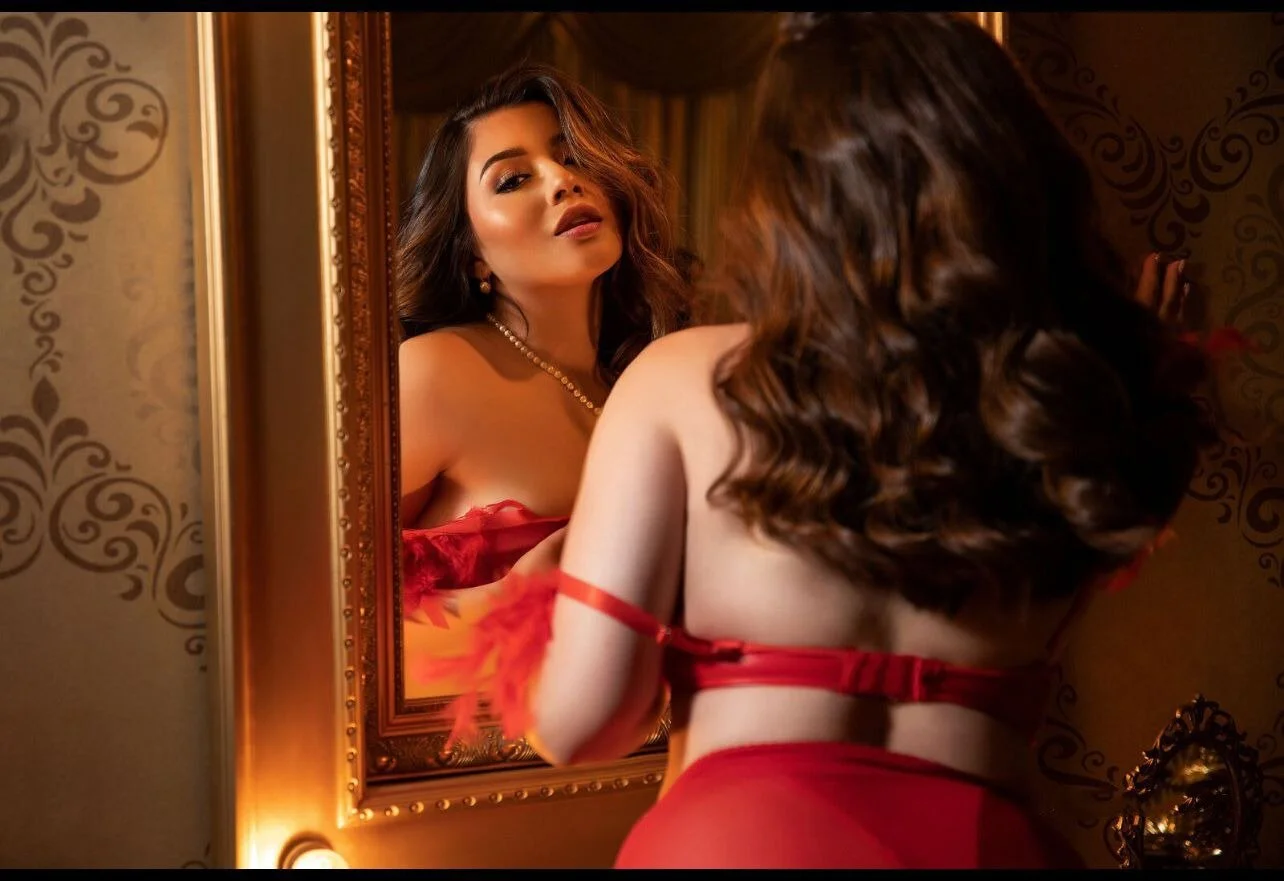 XXX Porn Photo of Nude CamilaRougee 16