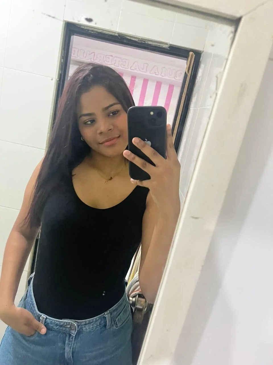 XXX Porn Photo of Nude val_andBry 3