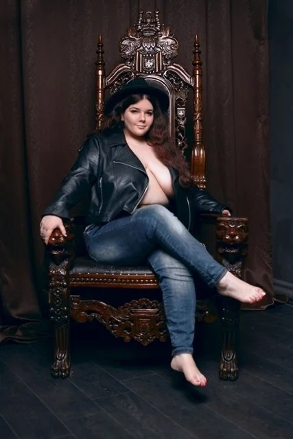 XXX Porn Photo of Nude PlumPie 4