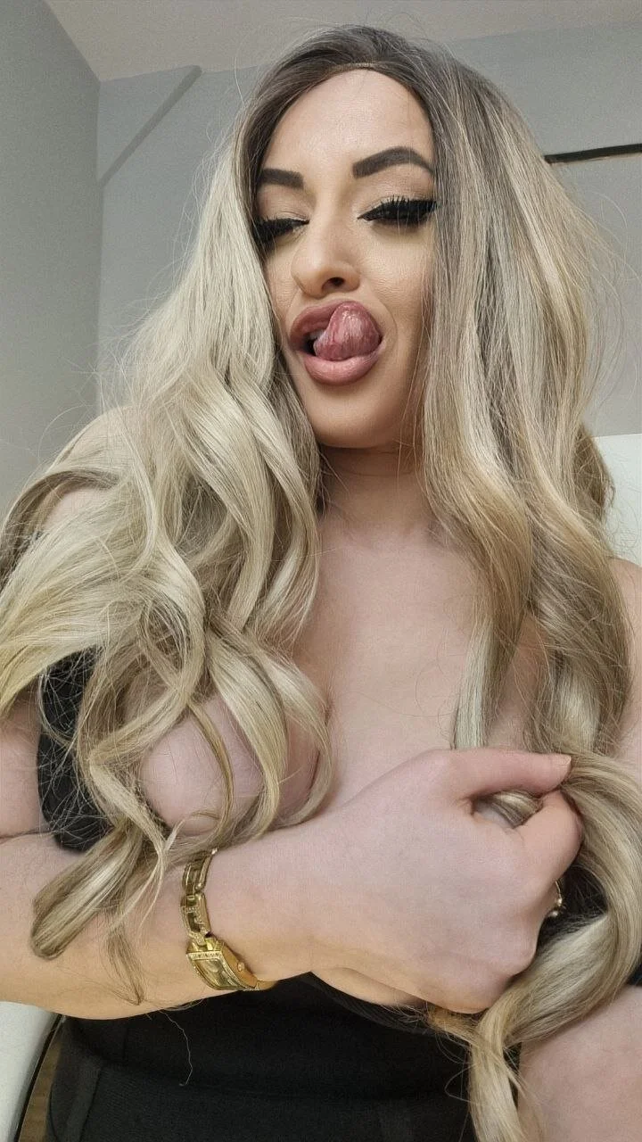 XXX Porn Photo of Nude ElyssaVibe 2
