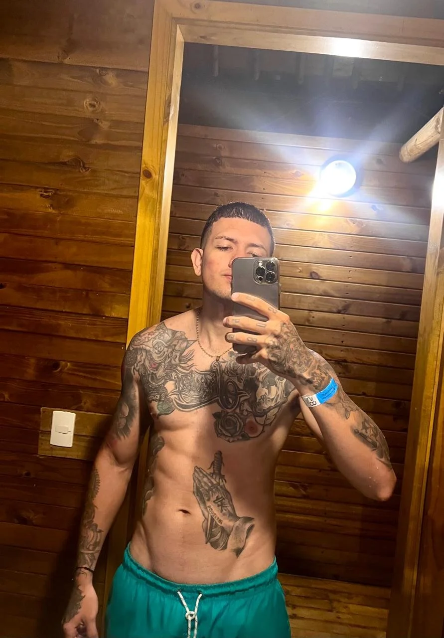 XXX Porn Photo of Nude Dante_Flamee 4