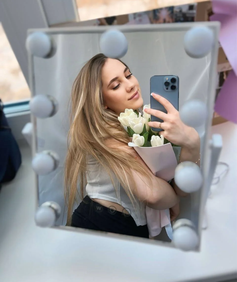XXX Porn Photo of Nude MiaMilas 10