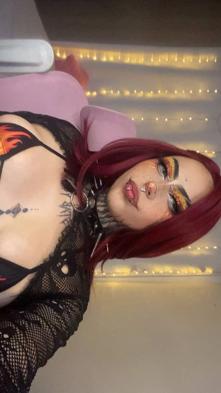 XXX Porn Photo of Nude maliciaXpoison 24