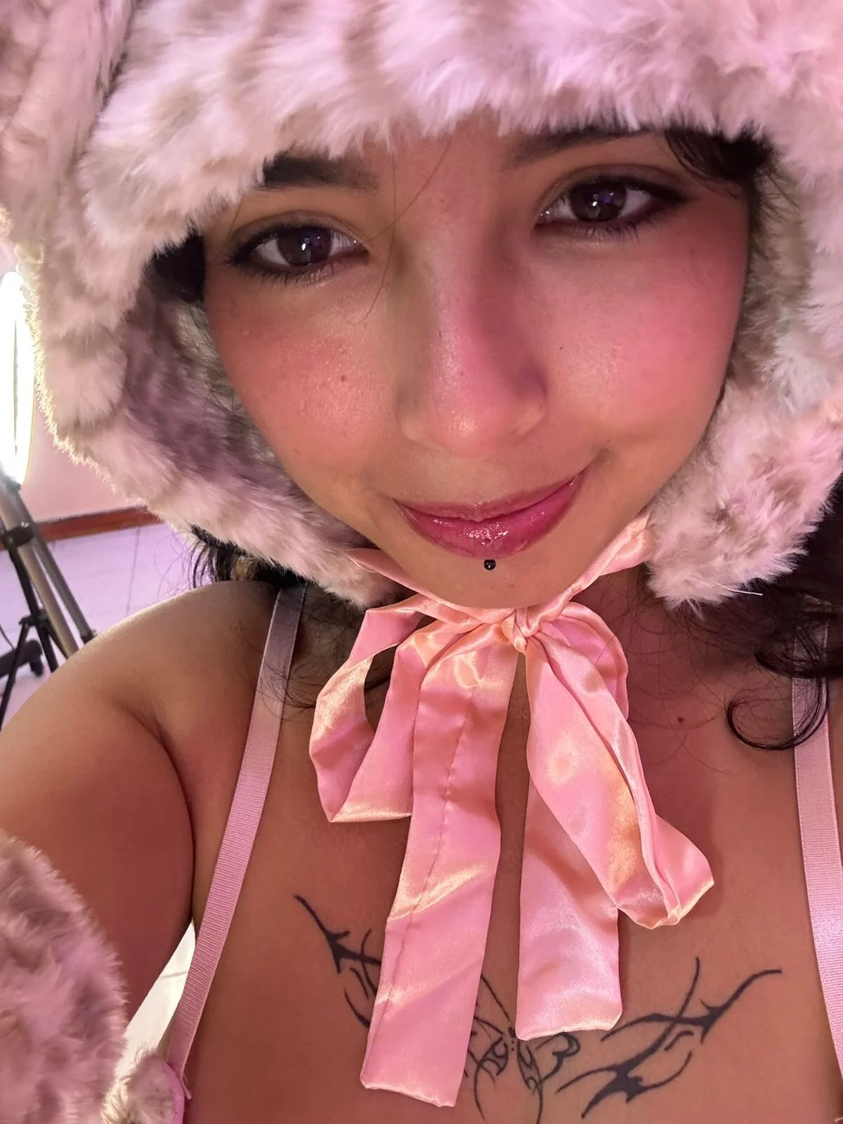 XXX Porn Photo of Nude Little_vel 14