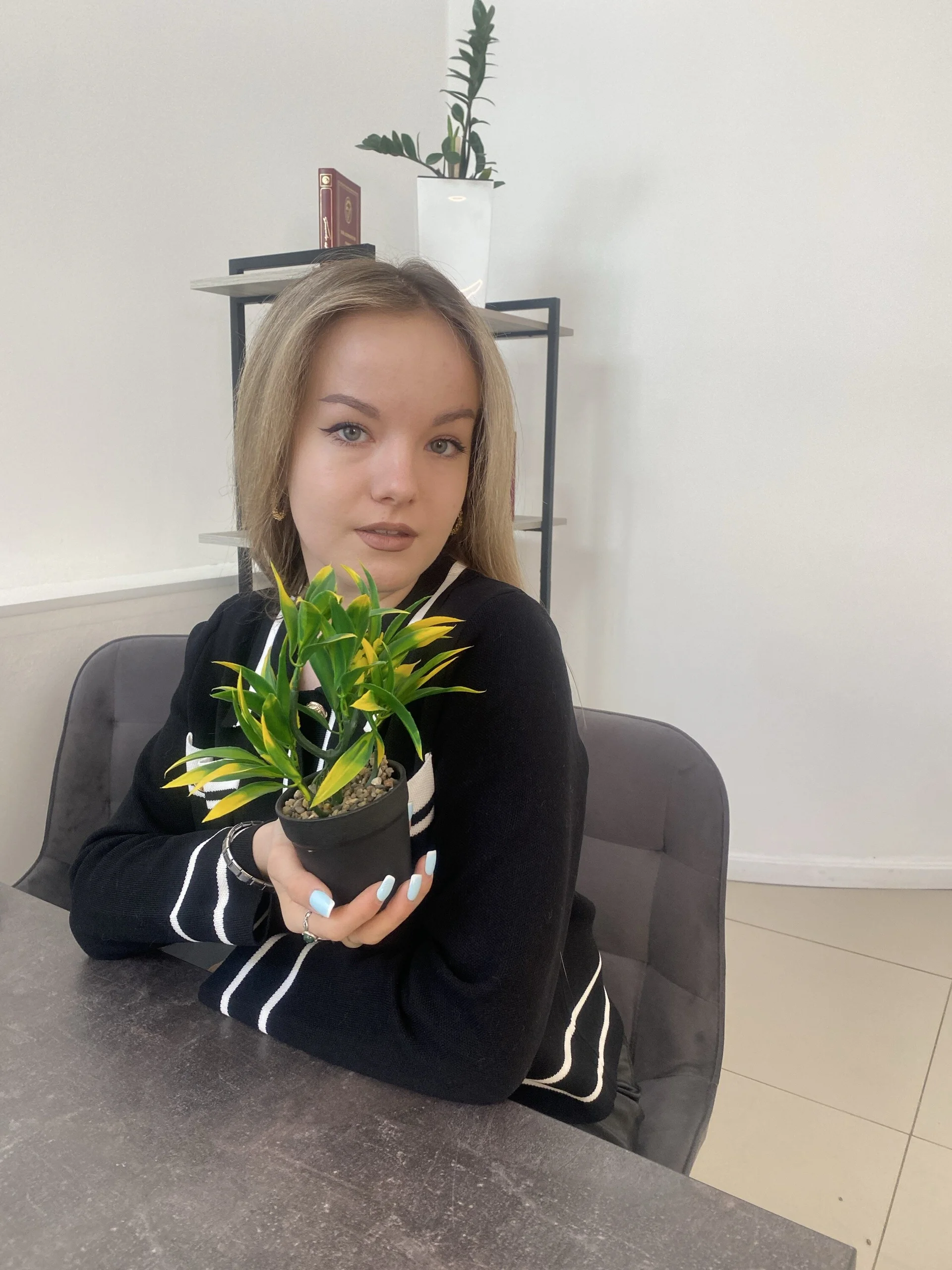 XXX Porn Photo of Nude DinaLasenby 5