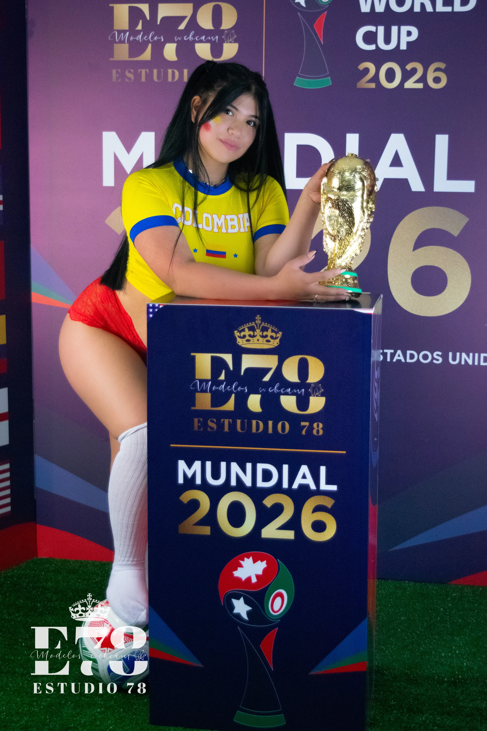 XXX Porn Photo of Nude Kitty__meow 35