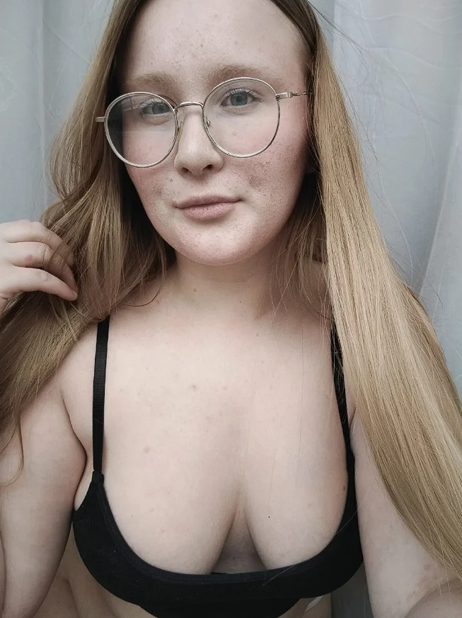 XXX Porn Photo of Nude AnikaLipps 2