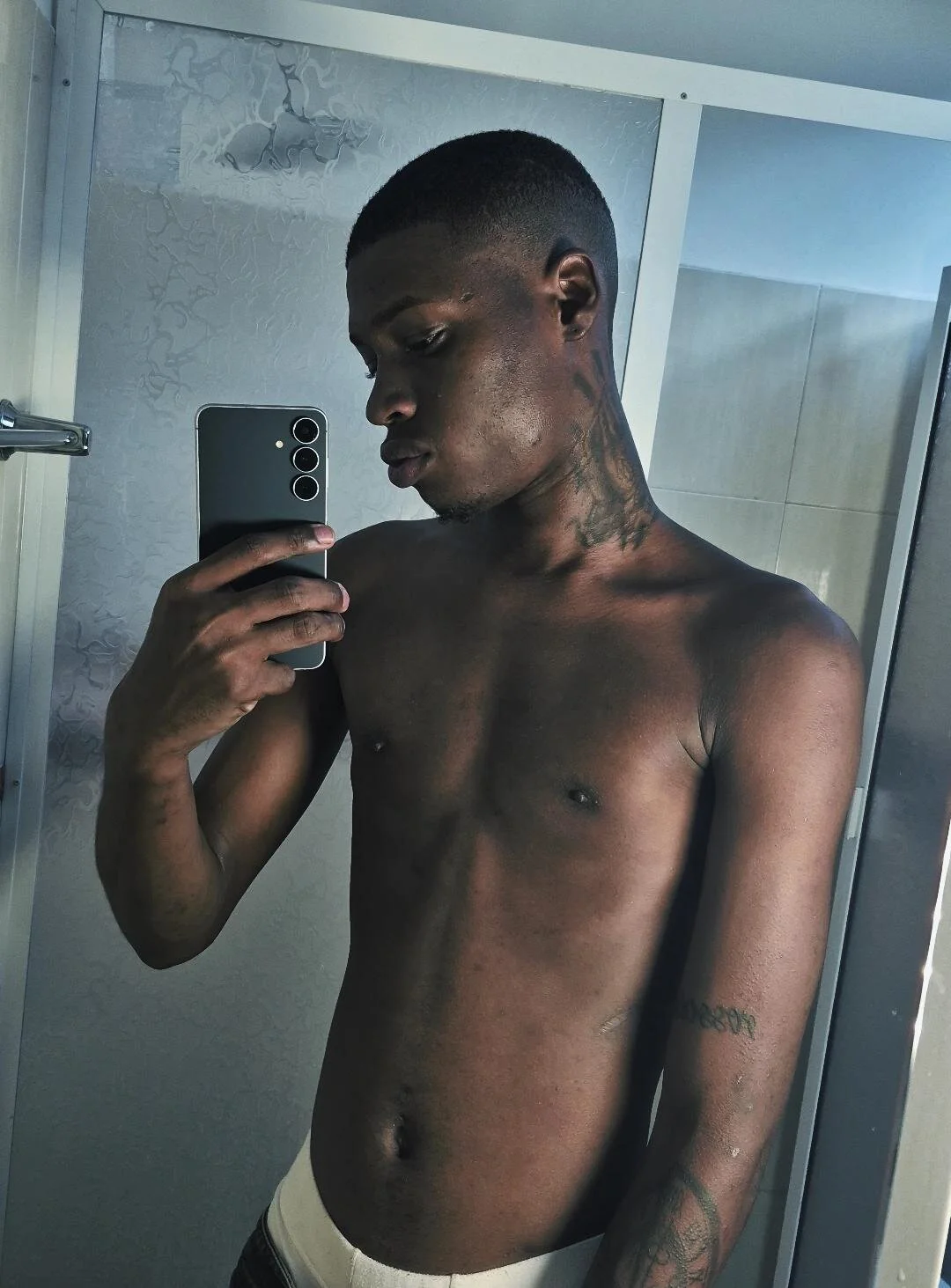 XXX Porn Photo of Nude Black_pearlxxx 1