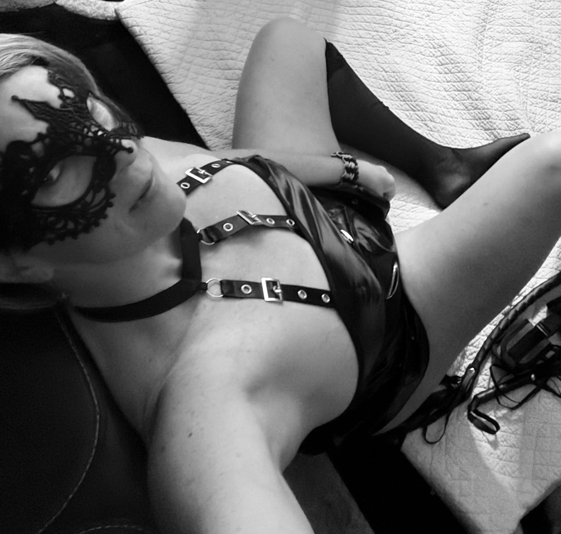 XXX Porn Photo of Nude BoundByFire 23