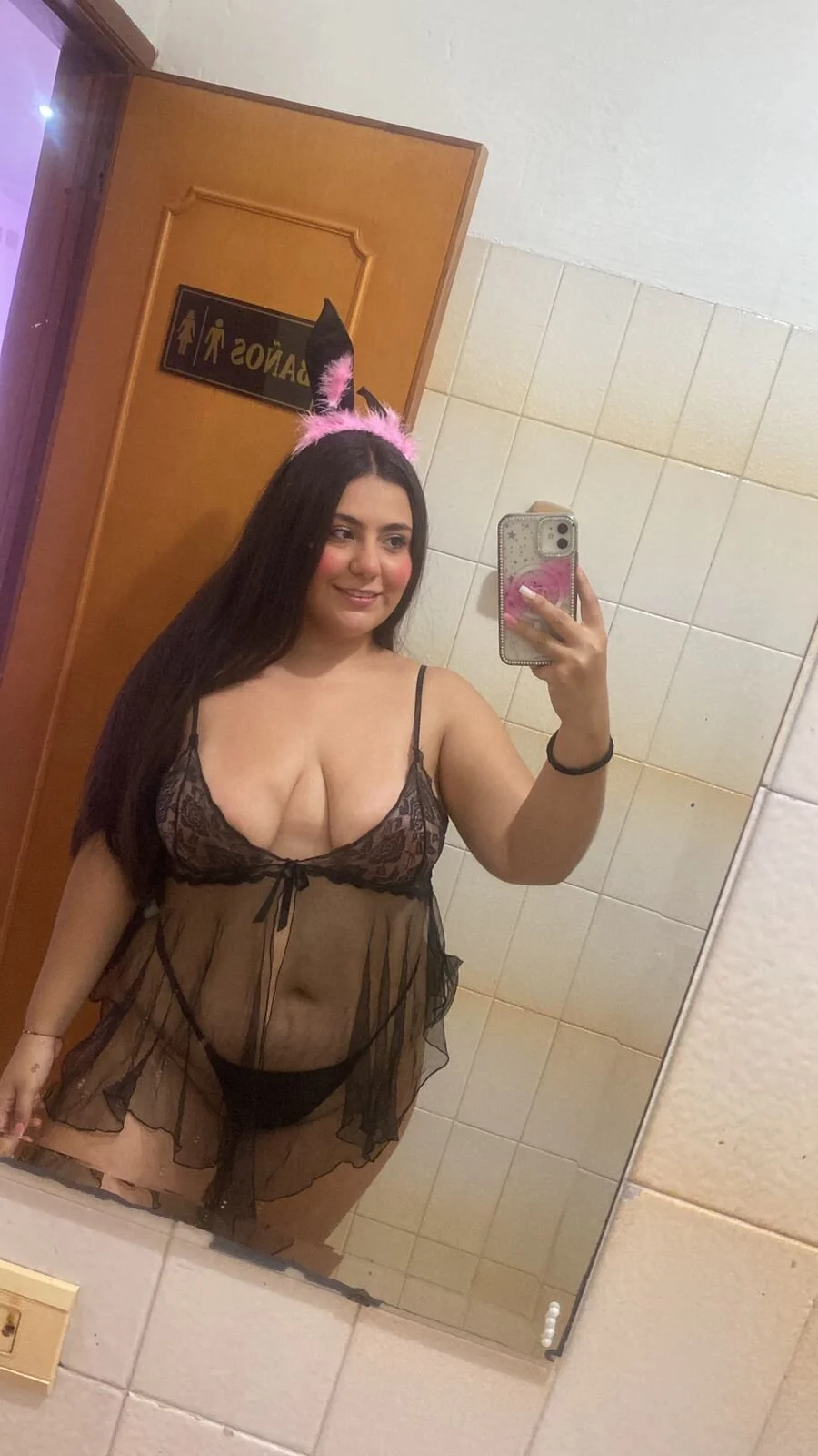 XXX Porn Photo of Nude caroline_bigboobs1 4