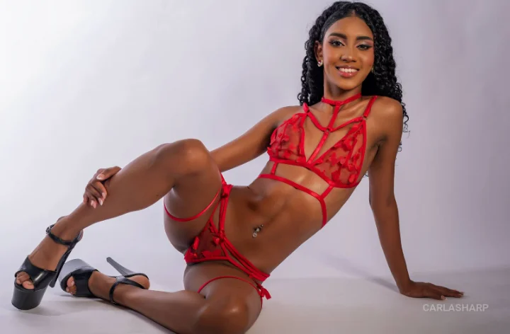XXX Porn Photo of Nude tinafernanda 17